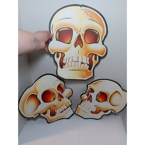 Beistle Co. 2 Sided 2005 Halloween Die Cut Out Skeleton Skull  Decorations x 3 - Picture 1 of 5